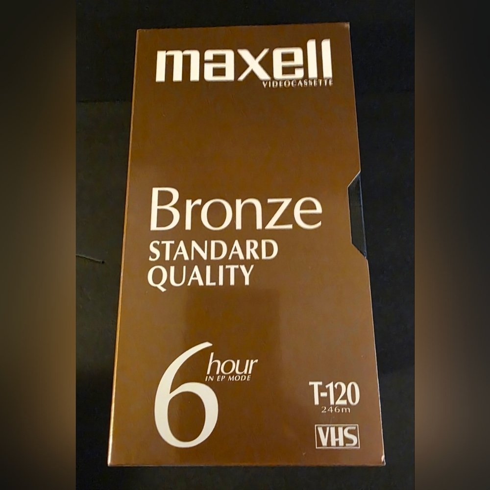 New Maxell Bronze VHS T-120 Tapes Lot of 4  Blank Videocassette Sealed